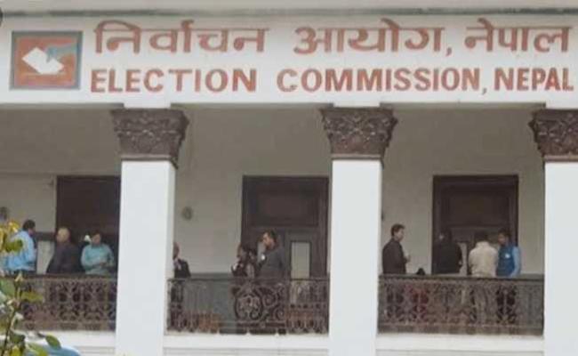 नेपाल में स्थानीय निकाय के लिए हो रहा शांतिपूर्ण मतदान