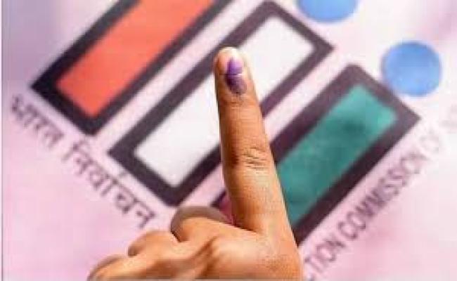 लोकसभा उपचुनाव : रामपुर और आजमगढ़ में कड़ी सुरक्षा के बीच शुरु हुआ मतदान