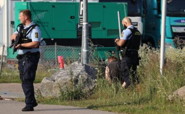 डेनमार्क में शॉपिंग माल में गोलीबारी, तीन लोगों के मारे जाने की आशंका