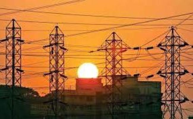 पाकिस्तान में ऊर्जा संकट गहराया, बाजारों को रात साढ़े आठ बजे बंद करने का आदेश