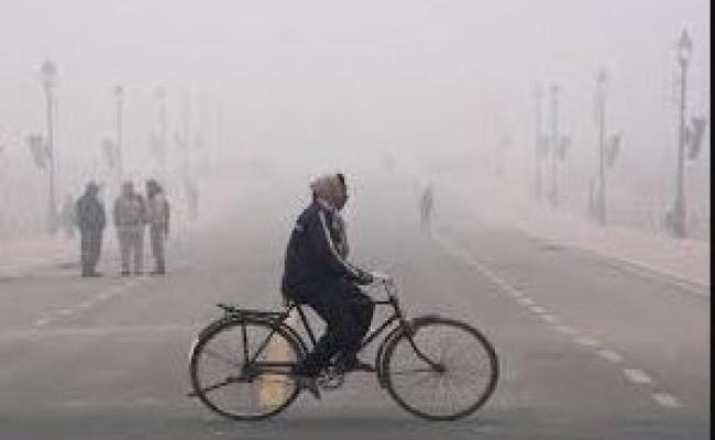 दिल्ली-एनसीआर में एक्यूआई 418