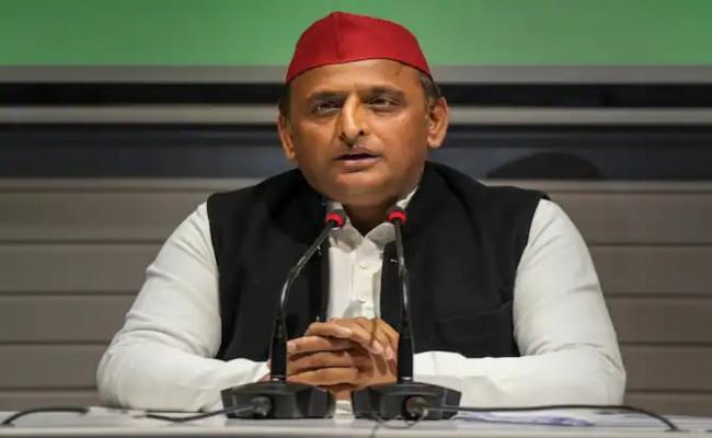 भाजपा राज में किसान का हर तरह से हो रहा शोषण : अखिलेश यादव