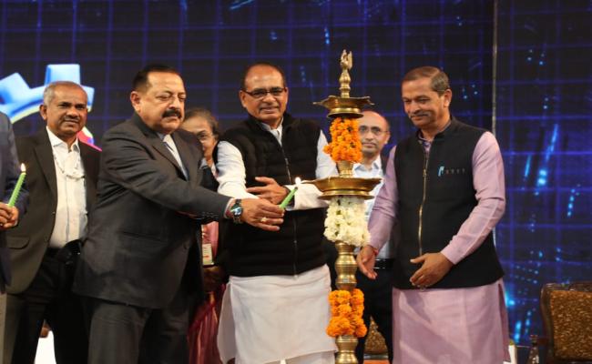 प्रधानमंत्री मोदी के नेतृत्व में वैज्ञानिक प्रयोगों को बढ़ावा दे रही केन्द्र सरकार: जितेंद्र सिंह