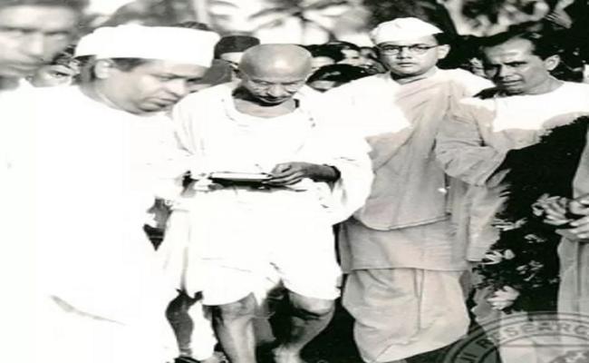 इतिहास के पन्नों में 23 जनवरीः नेताजी हो तो सुभाष चंद्र बोस जैसा