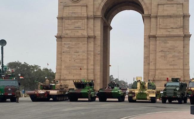 गणतंत्र दिवस परेड में पहली बार सेनाओं की ओर से नया दम-खम दिखाने की तैयारी