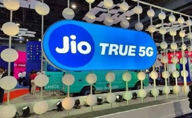 रिलायंस जियो ने देश के 50 शहरों में ट्रू 5जी सर्विस किया लॉन्च