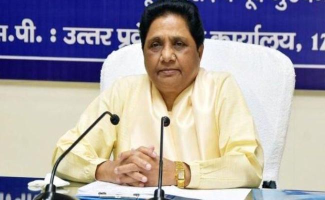 बजट पार्टी से ज्यादा देश के लिए हो तो बेहतर : मायावती