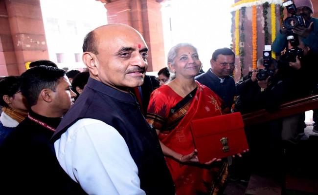 (बजट 2023-24) आयकर में छूट का ऐलान, अब 7 लाख रुपये की आय कर से मुक्त