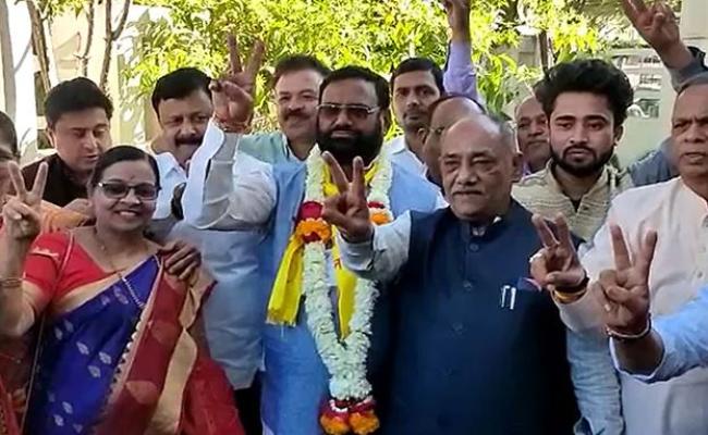  Maharashtra Legislative Council चुनाव में बीजेपी को झटका, गडकरी और फडणवीस के गढ़ नागपुर में MVA ने दी पटखनी