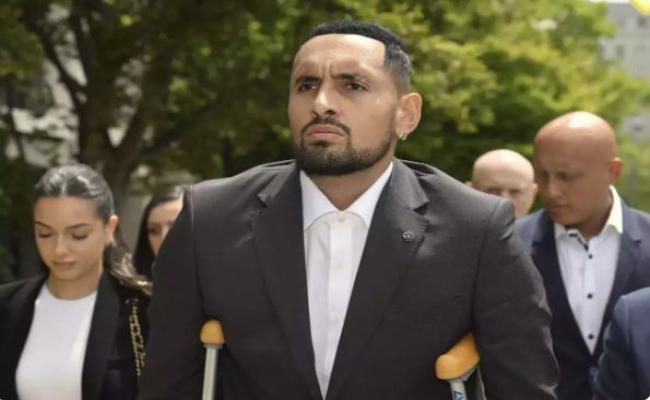 पूर्व गर्लफ्रेंड पर हमला करने की बात मानने के बावजूद सजा से बचे निक किर्गियोस