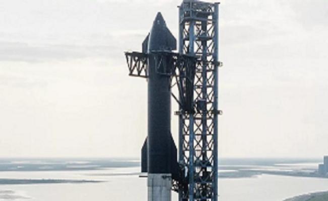 एलन मस्क की कंपनी स्पेस एक्स मार्च में लॉन्च कर सकती है स्टारशिप रॉकेट