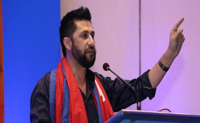 नेपाल सरकार को प्रचंड बहुमत मिलने के 42 दिन में ही गठबंधन टूटने के कगार पर