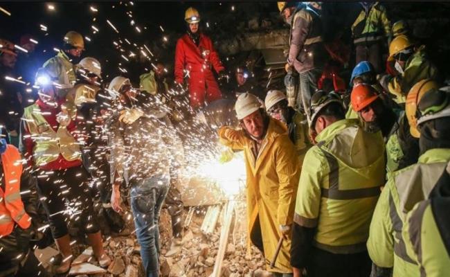 तुर्किये और सीरिया में आए भूकंप से 11,000 से ज्यादा लोगों की मौत हुई