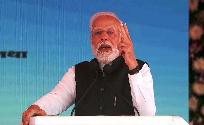 बढ़ रहा है वंदे भारत ट्रेनों का क्रेज : प्रधानमंत्री मोदी