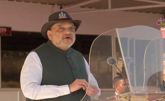 भारत आतंकवाद को नेस्तनाबूत करने के लिए प्रतिबद्धः अमित शाह