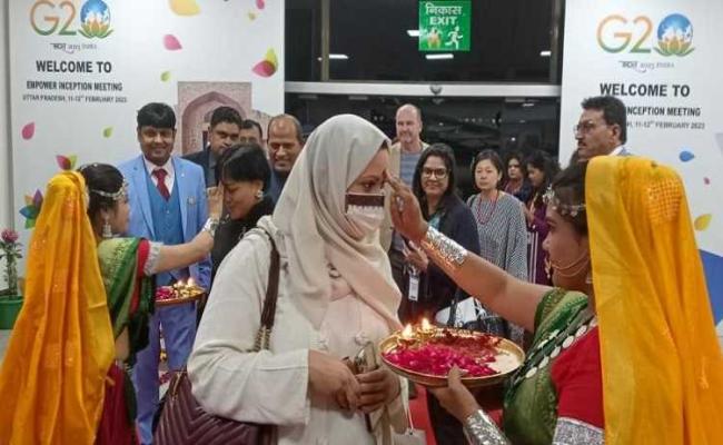 आगरा में जी-20 प्रतिनिधिमंडल का हुआ शाही स्वागत, विदेशी मेहमान हुए भावुक