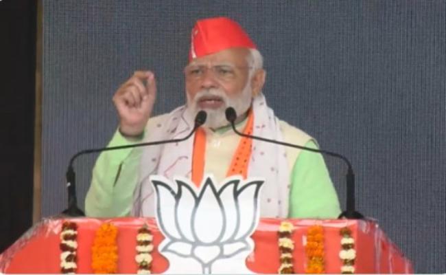 त्रिपुरा को लेफ्ट-कांग्रेस की दो धारी तलवार से सतर्क रहना होगा : नरेन्द्र मोदी