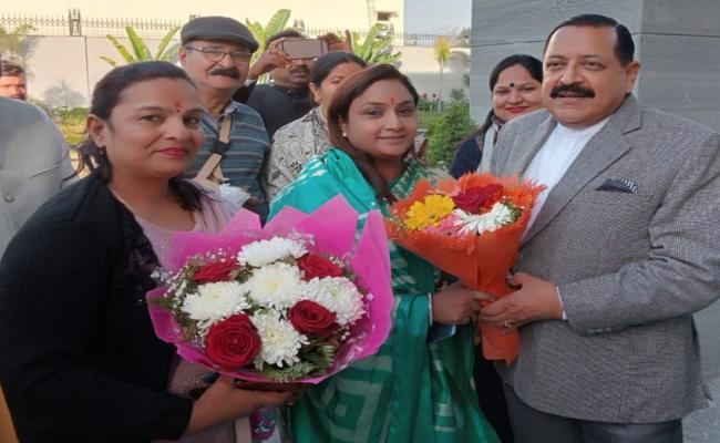 कार्यकर्ता लोकसभा के हर एक मतदाता तक पहुंचें : जितेंद्र सिंह