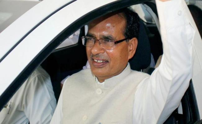 मध्य प्रदेश के मुख्यमंत्री शिवराज चौहान पहुंचे संघ मुख्यालय, सरसंघचालक से विशेष चर्चा