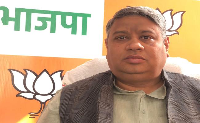 सिर्फ यात्रा नहीं, बेगूसराय की समस्याओं का समाधान करें मुख्यमंत्री : कुंदन कुमार