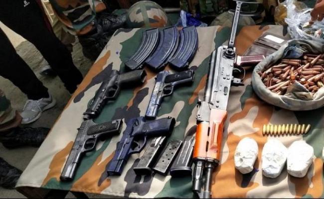 तंगधार में घुसपैठ की कोशिश में एक आतंकी ढेर, हथियार और गोला बारूद बरामद