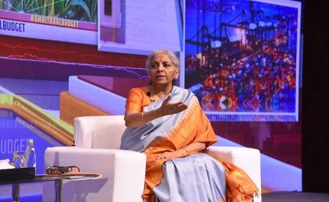 बजट तैयार करते वक्त बाहरी चुनौतियों का रखा गया ध्यान: निर्मला सीतारमण