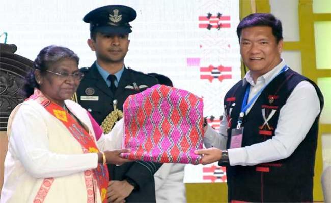 अपनी संस्कृति व परंपराओं को बचाए रखें अरुणाचलवासी: राष्ट्रपति
