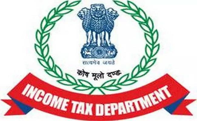 यूफ्लेक्स के दिल्ली व नोएडा सहित 64 ठिकानों पर आयकर विभाग का छापा