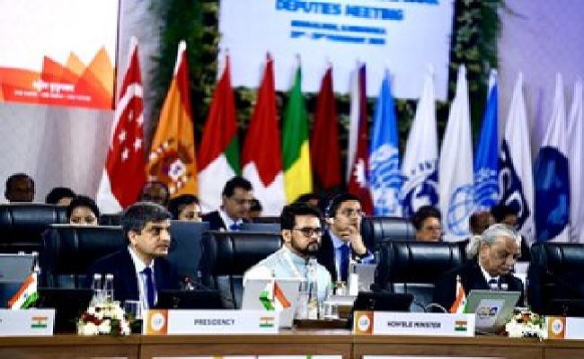 जी-20 पूर्वगामी वैश्विक समाधान खोजने में दे सकता है अहम योगदान: अनुराग ठाकुर