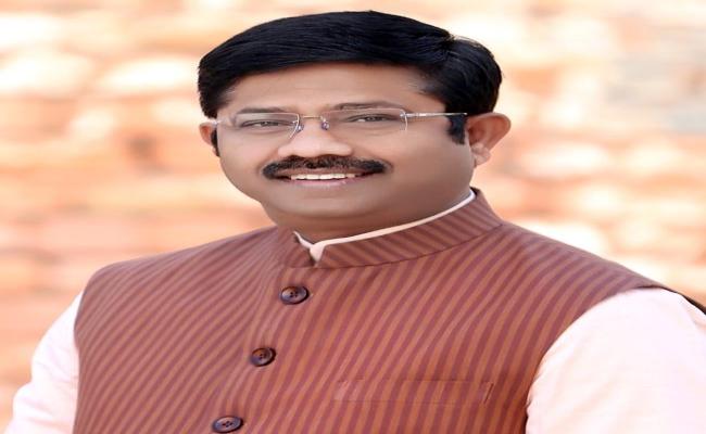 उत्तर प्रदेश में यह बजट हेल्दी-टॉनिक साबित होगा : नन्दी