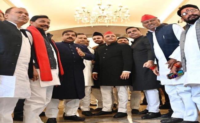 सपा को रास नहीं आ रहा विकास का प्रकाश : नन्दी