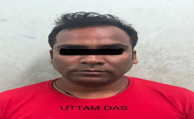 पुलिस पर हमला करने वाले 31 ग्रामीणों पर केस दर्ज