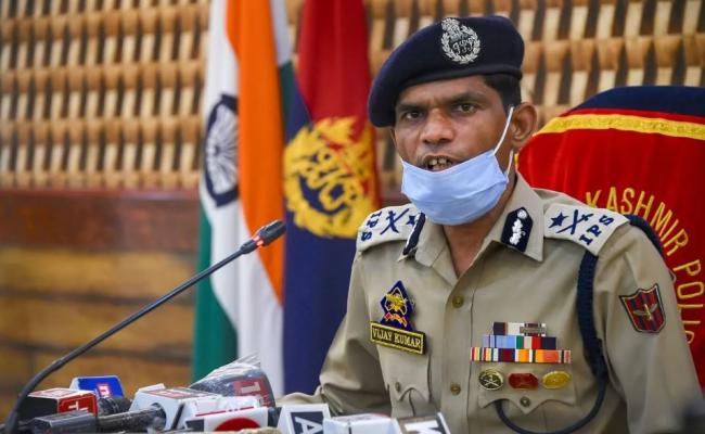 अल्पसंख्यक हत्याओं के मद्देनजर एडीजीपी का पुलवामा दौरा करके की सुरक्षा समीक्षा