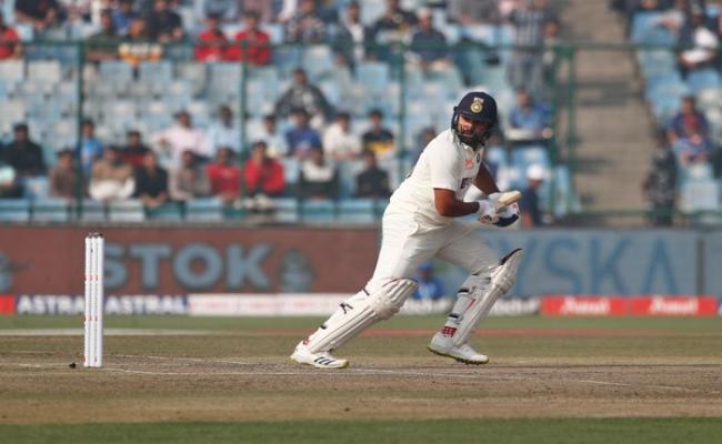 इंदौर टेस्ट : भारत की खराब शुरूआत, लंच तक 84 रन पर खोए 7 विकेट