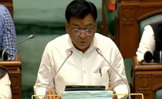मप्रः शिवराज सरकार ने पेश किया तीन लाख करोड़ से अधिक का बजट, कोई नया कर नहीं