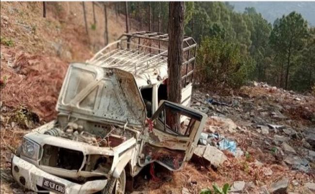 नेपाल में जीप दुर्घटना, दो की मौत, 11 घायल