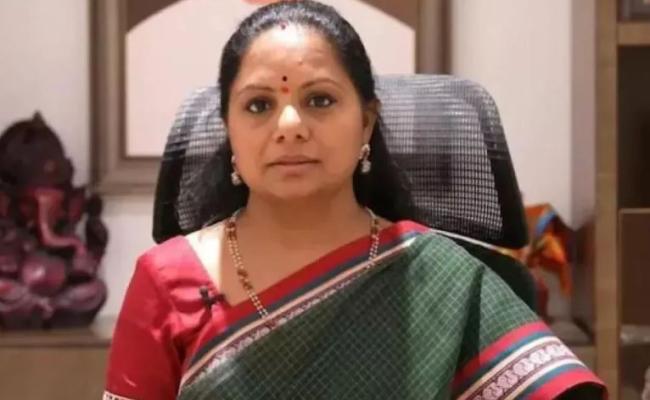 बीआरएस की नेता कविता पहुंचीं दिल्ली, ईडी के सामने पेश होने को लेकर संशय बरकरार