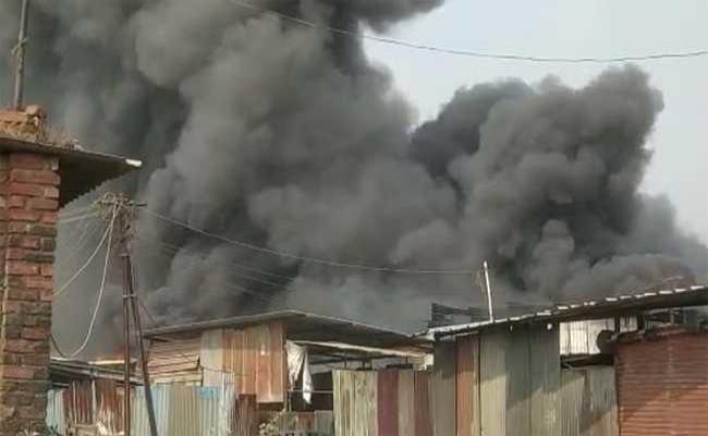 अंबरनाथ में केमिकल कंपनी में भीषण आग, कोई हताहत नहीं