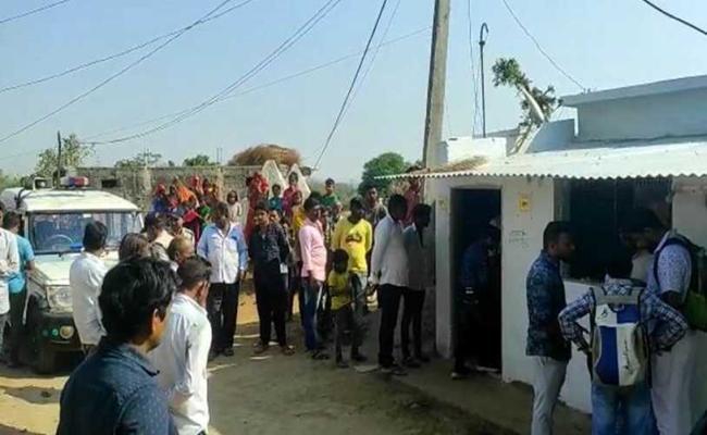 बुरहानपुरः नेपानगर के ग्राम डवाली में मिले एक ही परिवार के पांच लोगों के शव