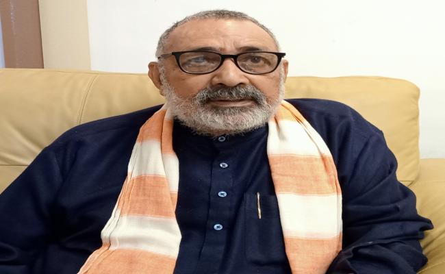 राहुल गांधी ने विदेश में भारतीय लोकतंत्र को किया अपमानित : गिरिराज सिंह