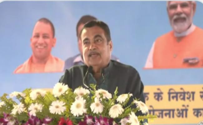 गडकरी ने गोरखपुर में 10 हजार करोड़ की 18 परियोजनाओं का किया शिलान्यास व लोकार्पण