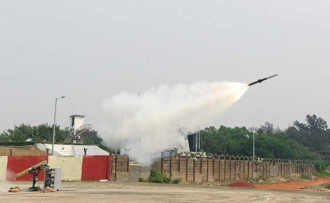 डीआरडीओ ने ओडिशा तट पर किए बहुत कम दूरी की मिसाइल के दो सफल परीक्षण