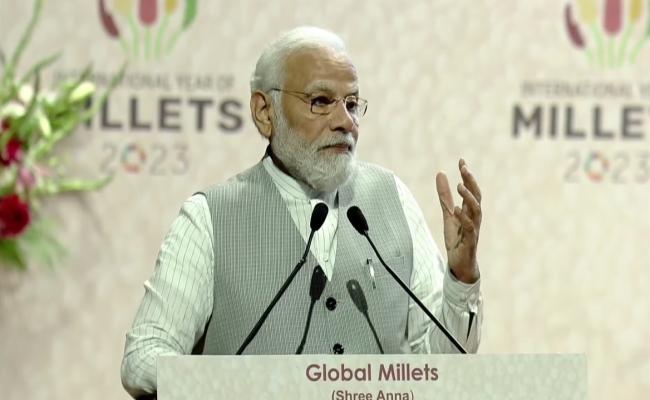 भारत के 'श्री अन्न' अभियान से ढाई करोड़ छोटे व सीमांत किसानों का होगा लाभ : प्रधानमंत्री मोदी
