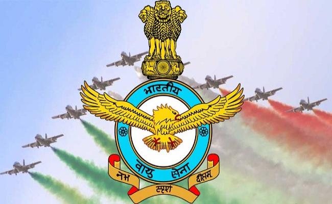 डिफेन्स पार्लियामेंट कमेटी ने सरकार से पूछा- लड़ाकू जेट्स की खरीद में देरी क्यों