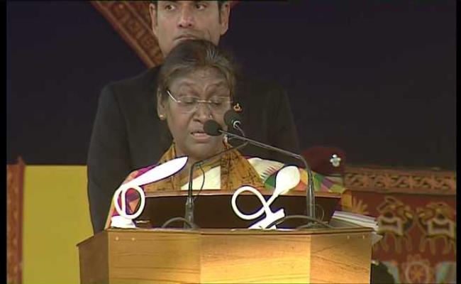 विश्व को शिक्षा देने के लिए हुई थी विश्व भारती की स्थापना: राष्ट्रपति मुर्मू