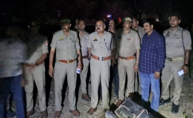 पुलिस मुठभेड़ में दो डकैतों को लगी गोली, दो अन्य गिरफ्तार