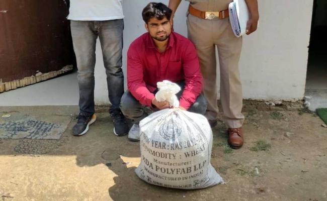 फरीदाबाद: गाड़ी में नशा तस्करी करने वाला आरोपी गिरफ्तार