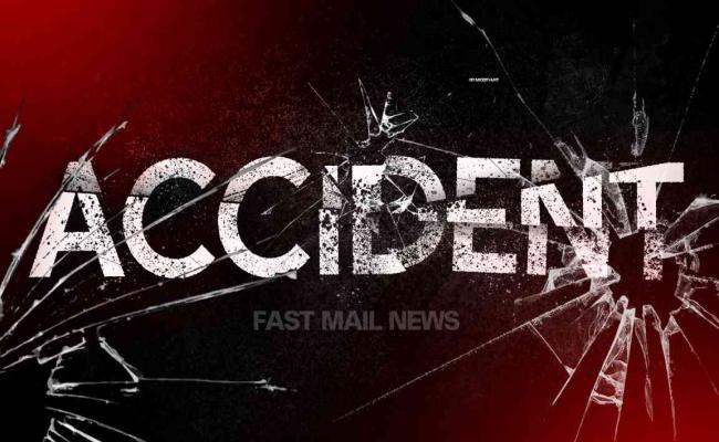 सड़क दुर्घटना में घायल तीन लोगों की मौत ,मचा कोहराम