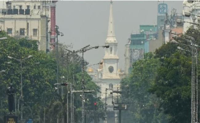 बंगाल में गर्मी से राहत नहीं, बारिश के भी आसार नहीं