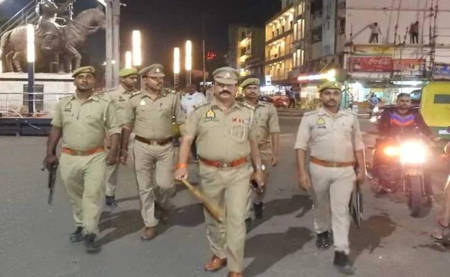गोरखपुर शहर और गोरखनाथ मंदिर की सुरक्षा बढ़ाई गई